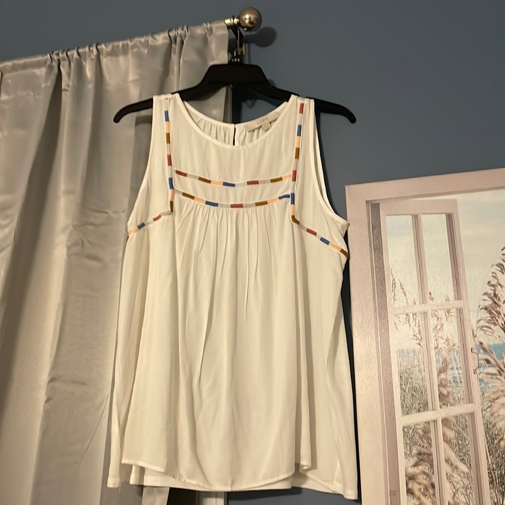 Tank top.
